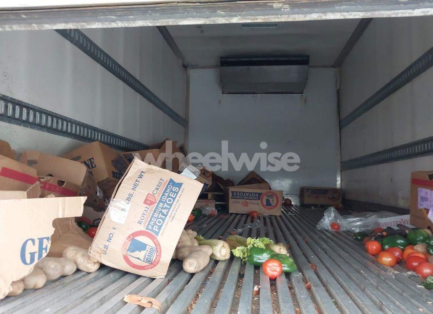 Photo 6 of 2018 Hino Xjc710/xfc710 (VIN JHHHDM2H1JK003185)