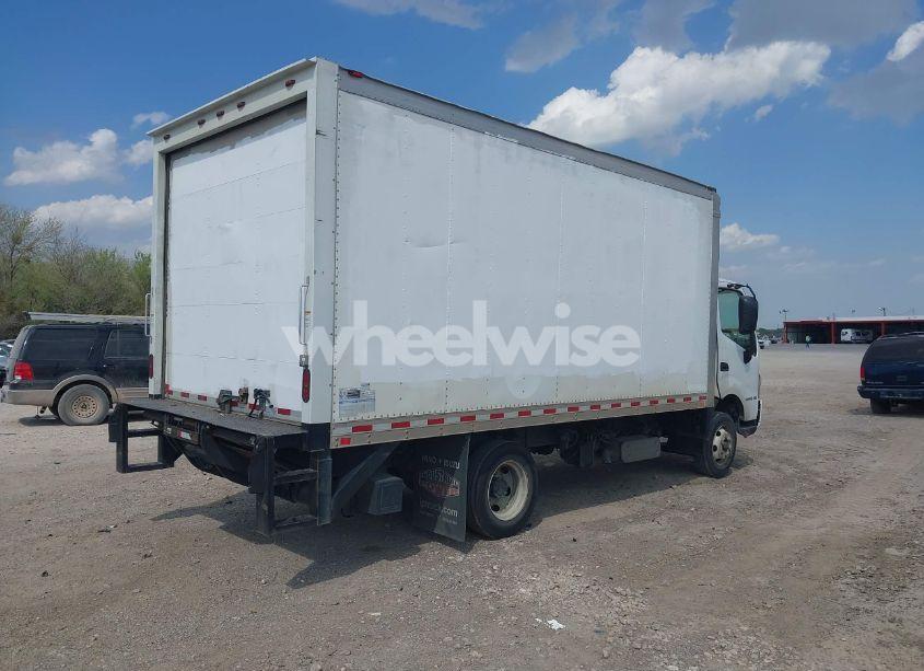 Photo 4 of 2018 Hino Xjc720/xfc720 (VIN JHHYDM1H2JK005920)