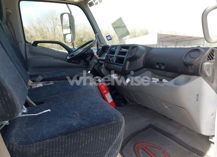 Photo 7 of 2018 Hino Xjc720/xfc720 (VIN JHHYDM1H2JK005920)