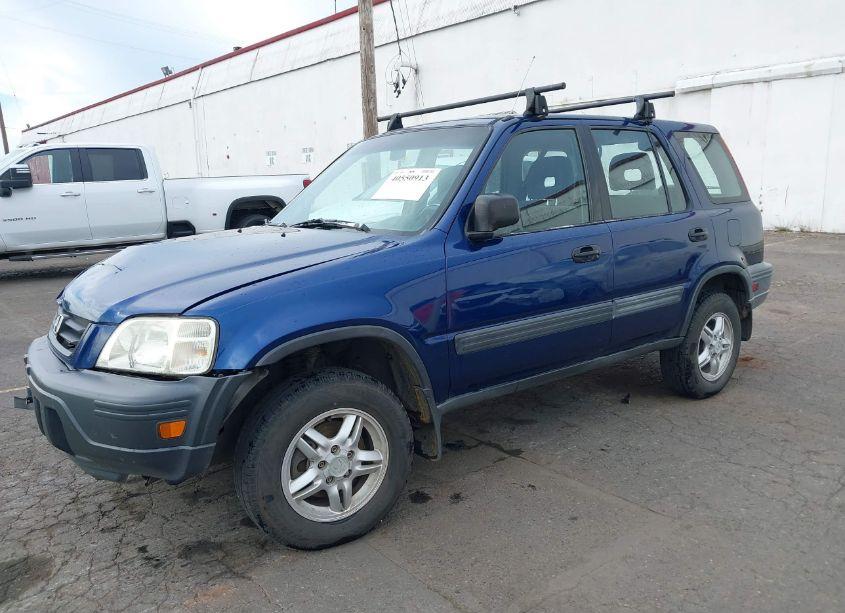 Photo 2 of 1999 Honda Cr-v LX (VIN JHLRD174XXC042391)