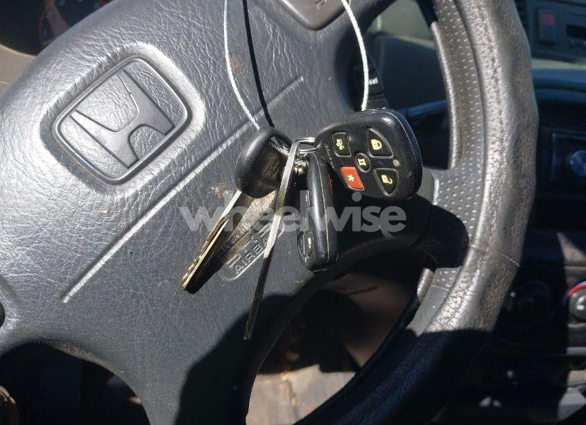 Photo 11 of 1999 Honda Cr-v EX (VIN JHLRD1763XC073323)