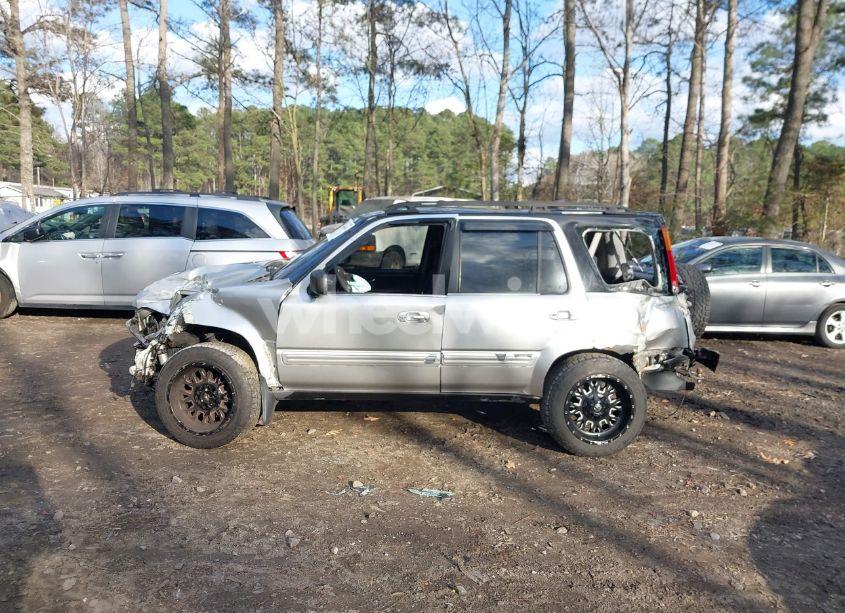 Photo 15 of 1999 Honda Cr-v EX (VIN JHLRD1767XC017689)