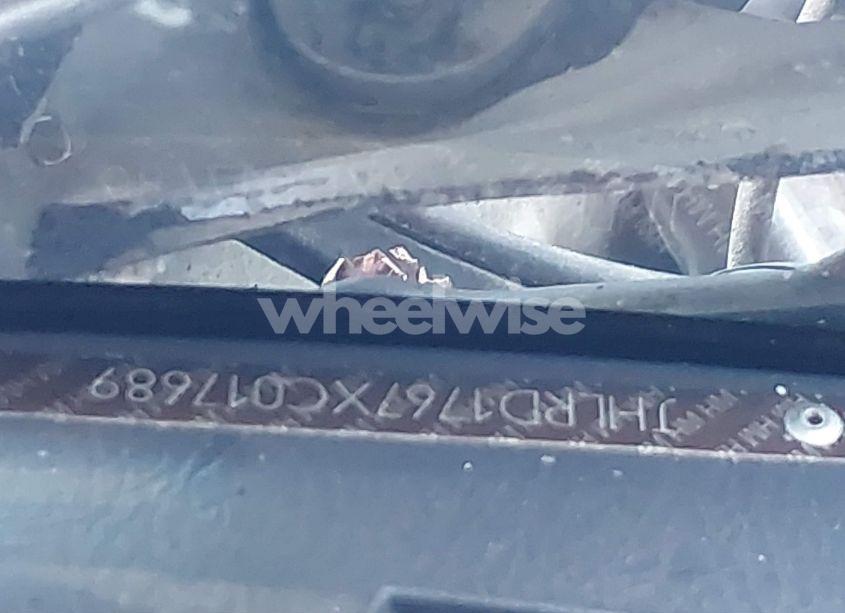 Photo 9 of 1999 Honda Cr-v EX (VIN JHLRD1767XC017689)