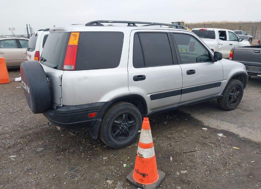 Photo 4 of 1999 Honda Cr-v LX (VIN JHLRD1840XC018437)