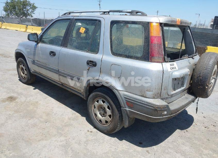 Photo 3 of 1999 Honda Cr-v LX (VIN JHLRD1842XC011439)