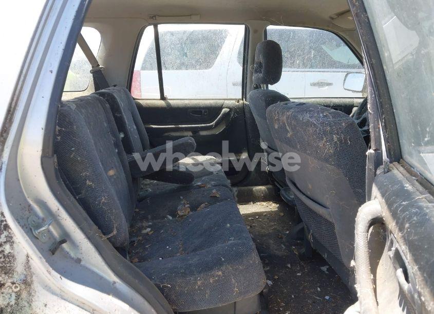 Photo 8 of 1999 Honda Cr-v LX (VIN JHLRD1842XC011439)