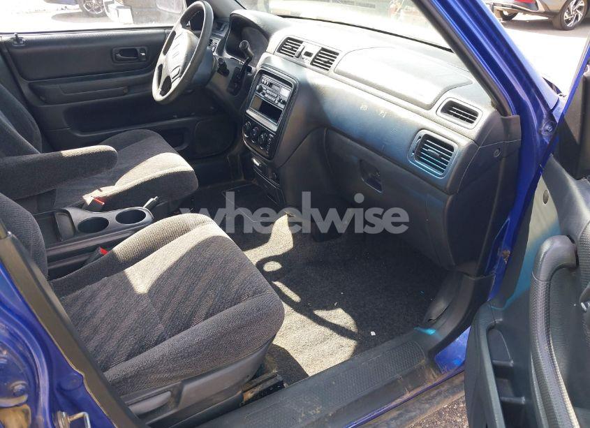 Photo 5 of 2001 Honda Cr-v LX (VIN JHLRD18431C026474)