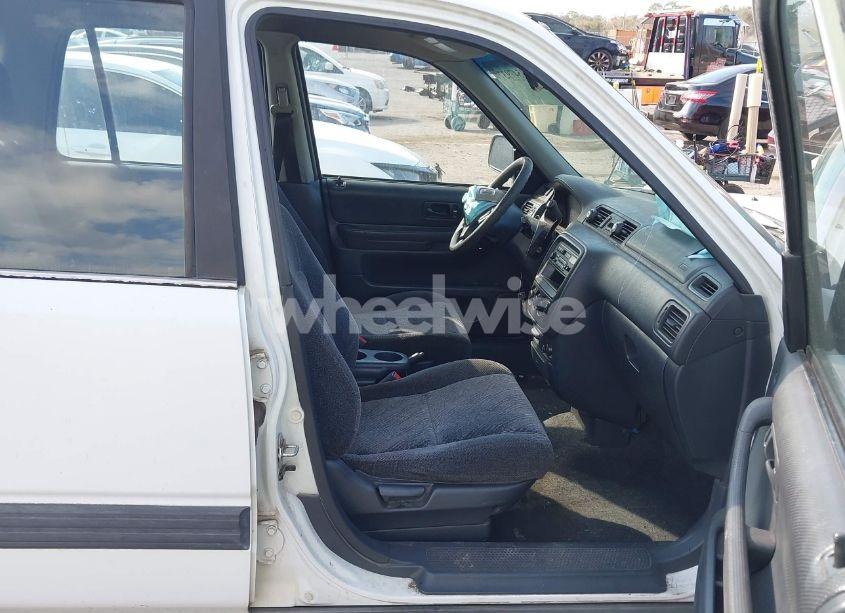 Photo 5 of 2001 Honda Cr-v LX (VIN JHLRD18431S019255)