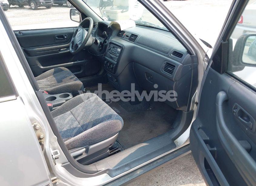 Photo 5 of 2001 Honda Cr-v LX (VIN JHLRD18471C026705)