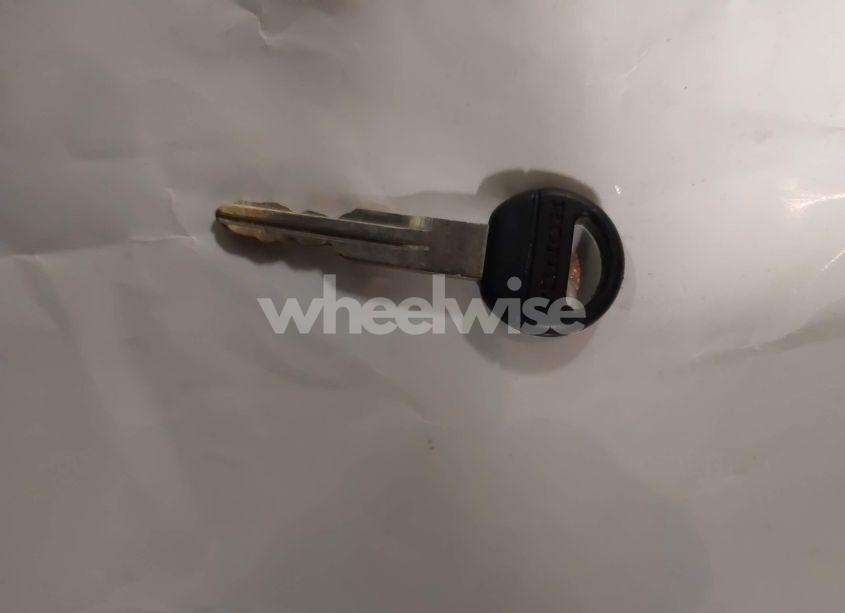 Photo 11 of 2001 Honda Cr-v LX (VIN JHLRD18471C050874)