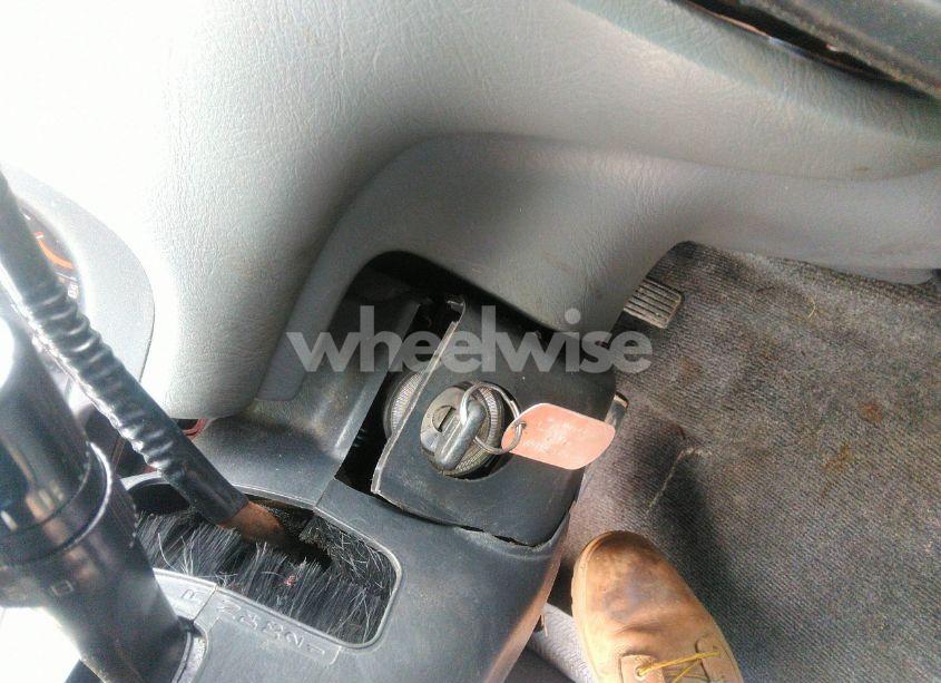 Photo 11 of 1997 Honda Cr-v (VIN JHLRD1848VC017601)