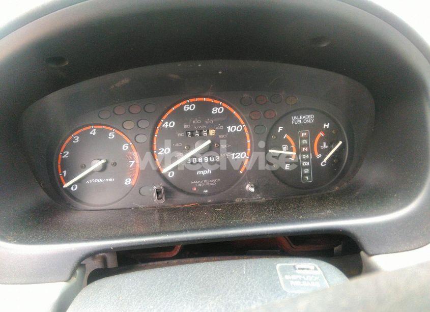 Photo 7 of 1997 Honda Cr-v (VIN JHLRD1848VC017601)