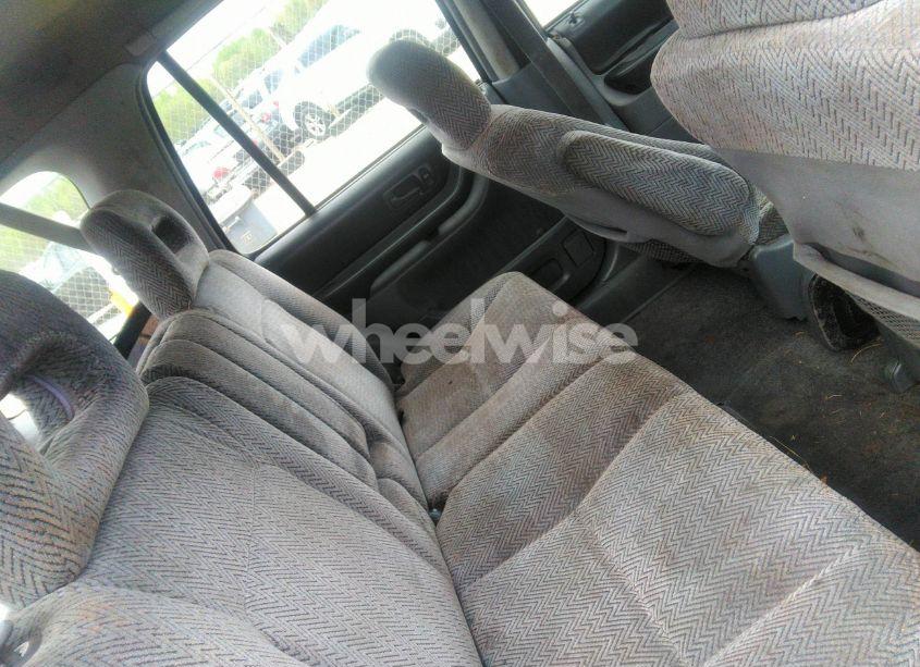 Photo 8 of 1997 Honda Cr-v (VIN JHLRD1848VC017601)