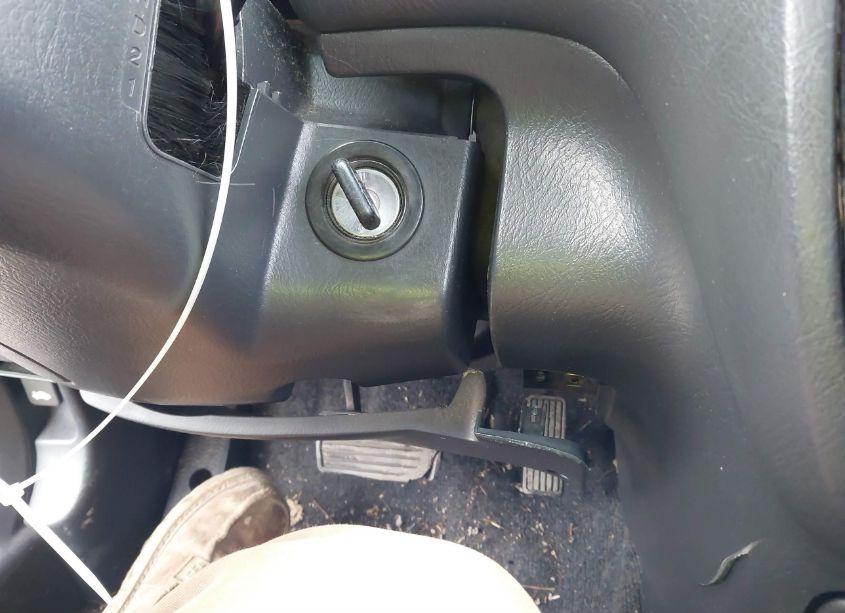 Photo 11 of 1999 Honda Cr-v LX (VIN JHLRD1848XC068048)