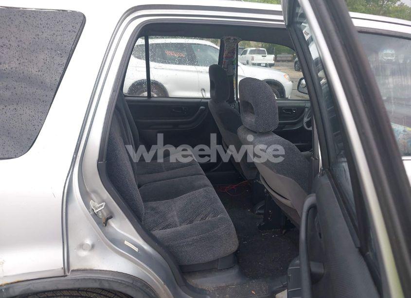 Photo 8 of 2001 Honda Cr-v LX (VIN JHLRD18491C048107)