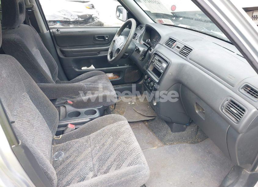 Photo 5 of 2001 Honda Cr-v LX (VIN JHLRD18491S019924)