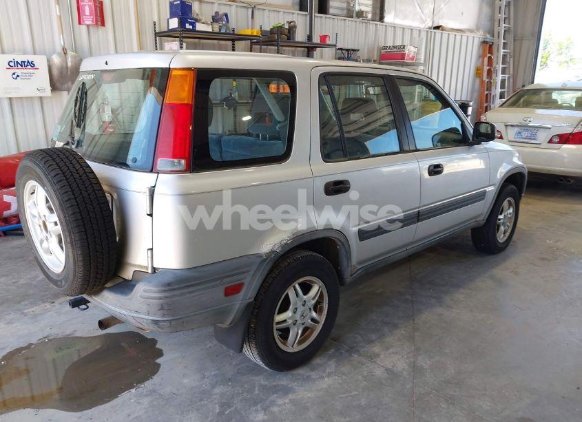 Photo 4 of 1997 Honda Cr-v (VIN JHLRD1851VC035978)