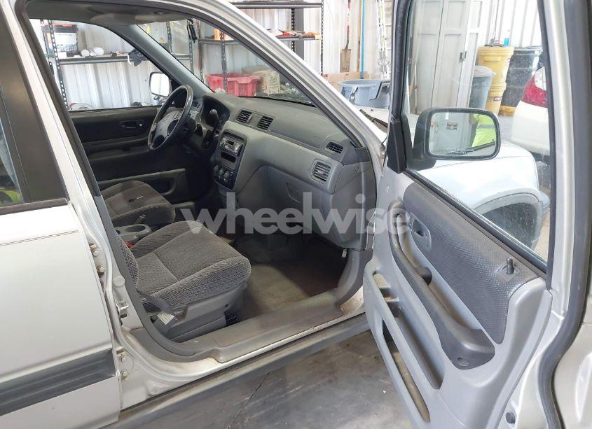 Photo 5 of 1997 Honda Cr-v (VIN JHLRD1851VC035978)