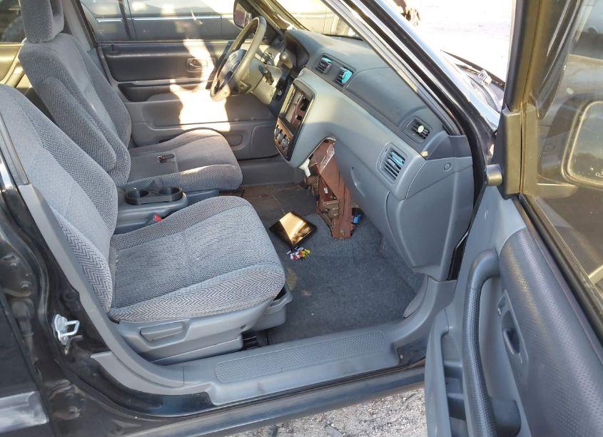 Photo 5 of 1997 Honda Cr-v (VIN JHLRD1853VC045458)