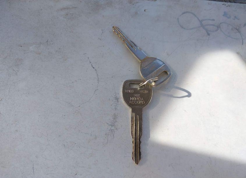 Photo 11 of 1997 Honda Cr-v (VIN JHLRD1855VC039984)