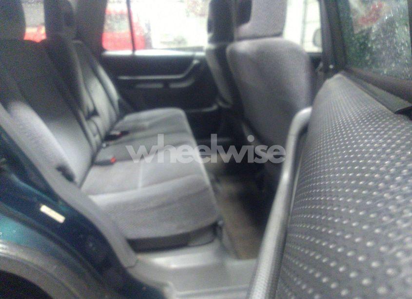 Photo 8 of 1997 Honda Cr-v (VIN JHLRD1856VC038021)