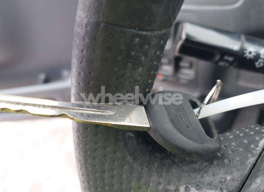 Photo 11 of 2001 Honda Cr-v EX (VIN JHLRD18621S026974)