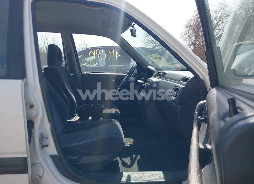 Photo 5 of 2001 Honda Cr-v EX (VIN JHLRD18641C024816)