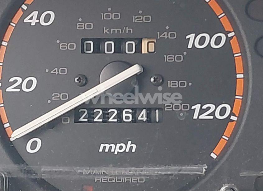 Photo 13 of 2001 Honda Cr-v EX (VIN JHLRD18651C016661)