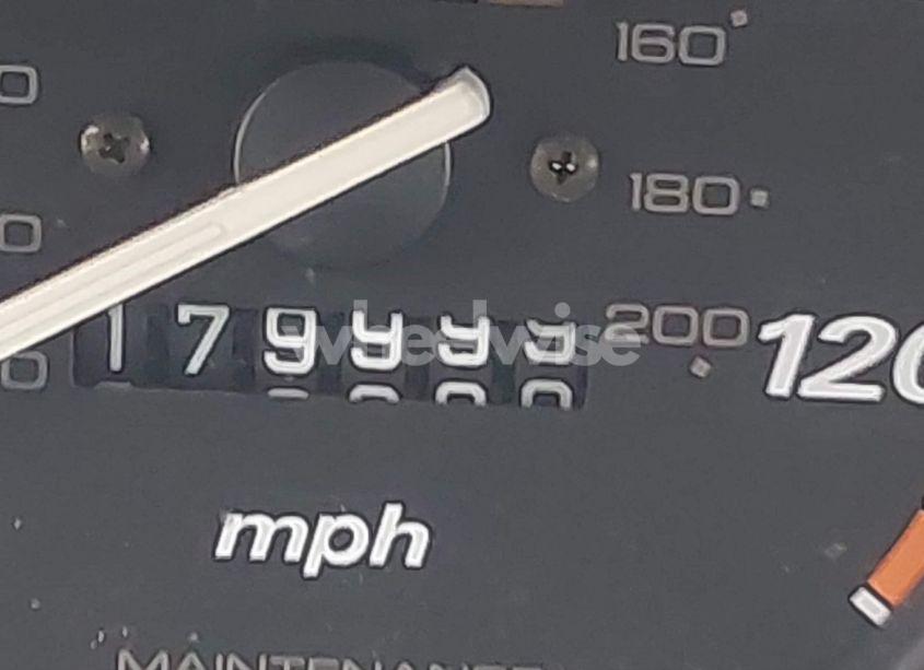 Photo 16 of 2001 Honda Cr-v EX (VIN JHLRD18651C018779)