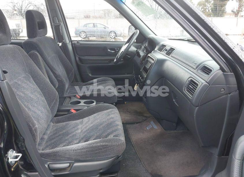 Photo 5 of 1999 Honda Cr-v EX (VIN JHLRD1865XC047837)