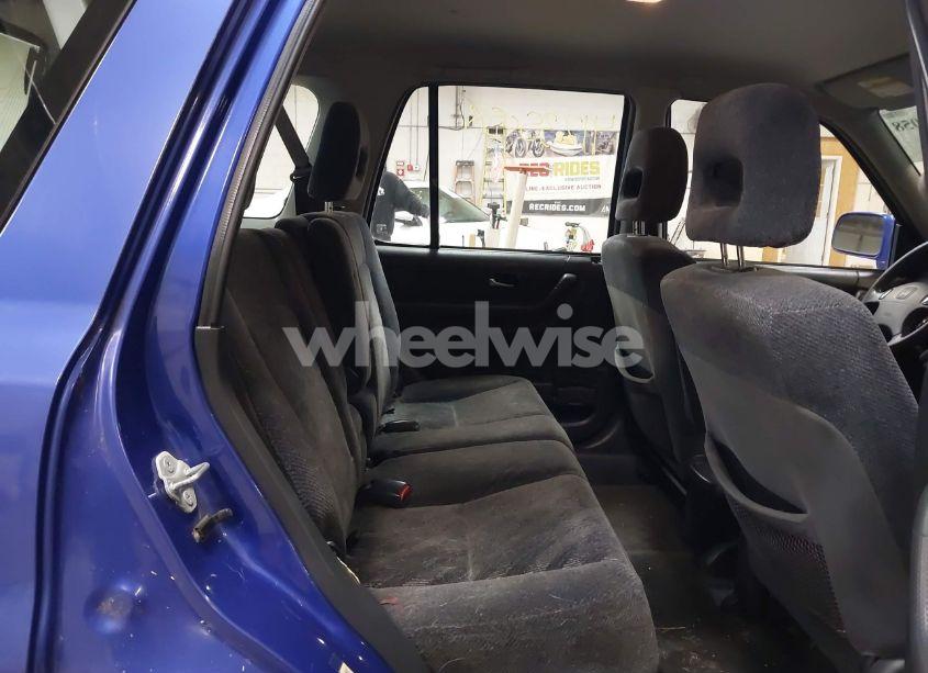 Photo 8 of 2001 Honda Cr-v EX (VIN JHLRD18661C018600)