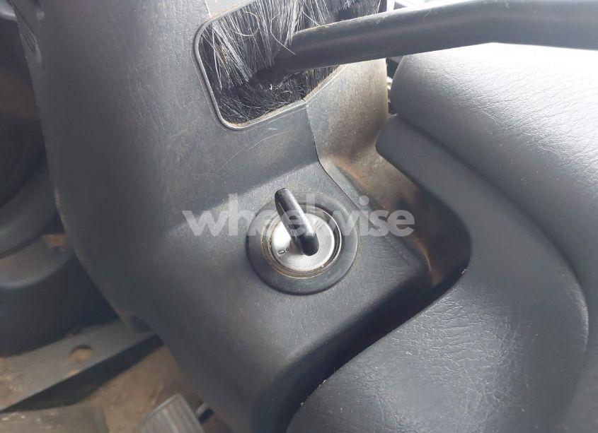 Photo 11 of 1999 Honda Cr-v EX (VIN JHLRD1867XC069516)