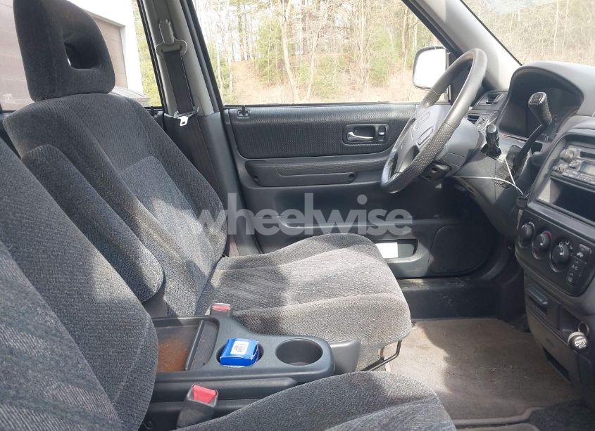 Photo 5 of 2001 Honda Cr-v EX (VIN JHLRD18681C030795)