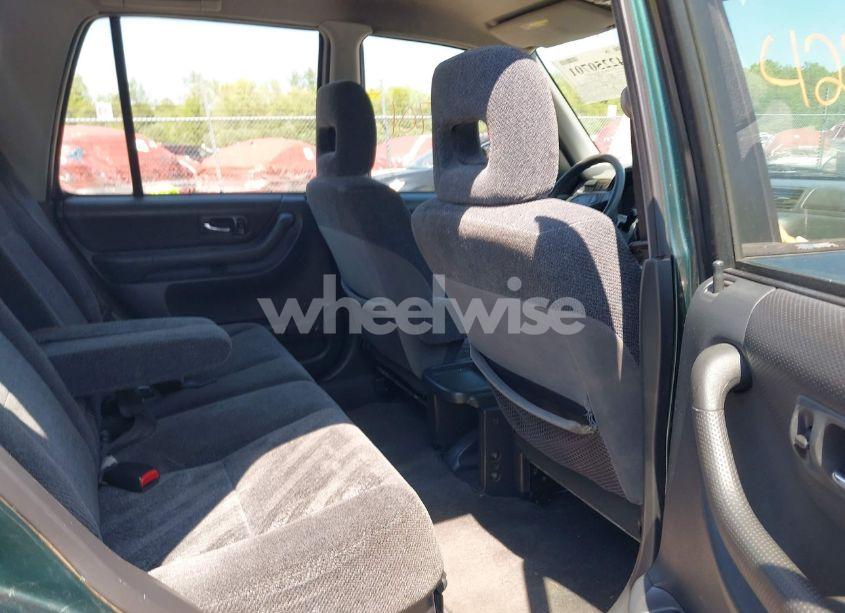 Photo 8 of 1999 Honda Cr-v EX (VIN JHLRD186XXC055089)