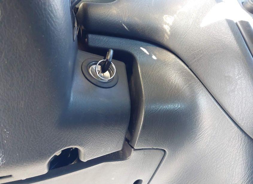 Photo 11 of 2000 Honda Cr-v SPECIAL EDITION (VIN JHLRD1872YC040581)