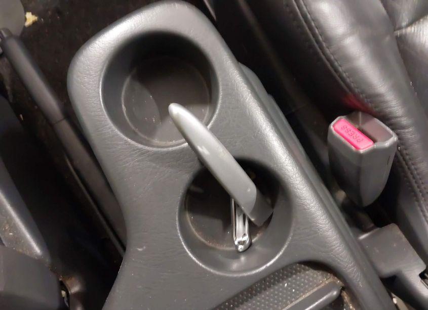 Photo 12 of 2001 Honda Cr-v SPECIAL EDITION (VIN JHLRD18761C048513)