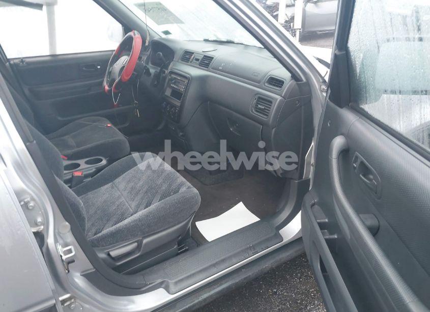 Photo 5 of 2001 Honda Cr-v LX (VIN JHLRD28401S003309)