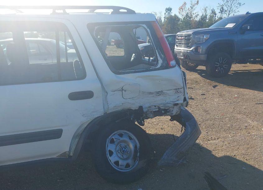 Photo 6 of 2000 Honda Cr-v LX (VIN JHLRD2840YS000758)