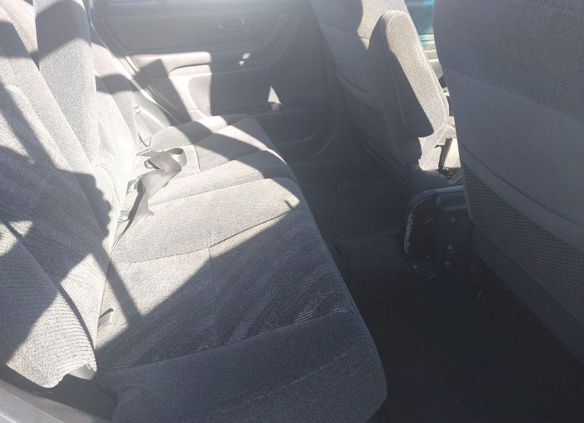 Photo 8 of 2000 Honda Cr-v LX (VIN JHLRD2840YS000758)