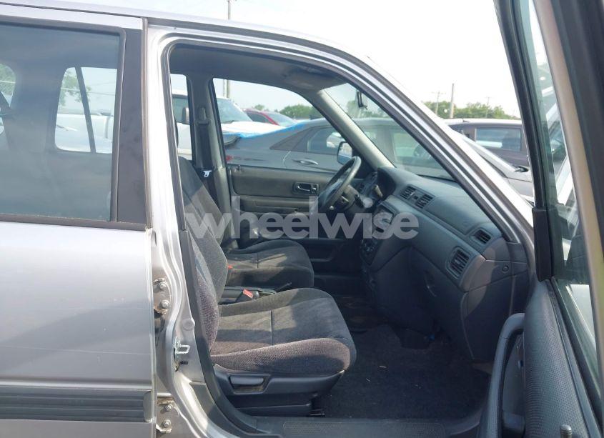 Photo 5 of 2001 Honda Cr-v LX (VIN JHLRD28411C002079)