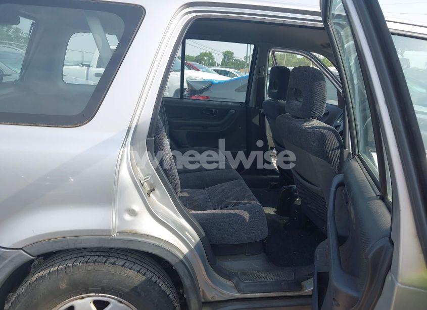 Photo 8 of 2001 Honda Cr-v LX (VIN JHLRD28411C002079)