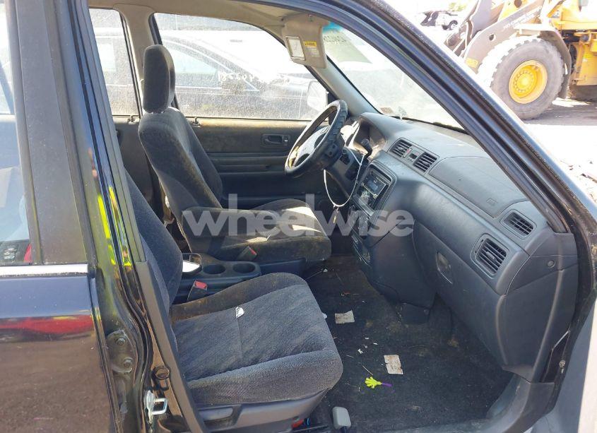 Photo 5 of 1999 Honda Cr-v LX (VIN JHLRD2842XC010409)