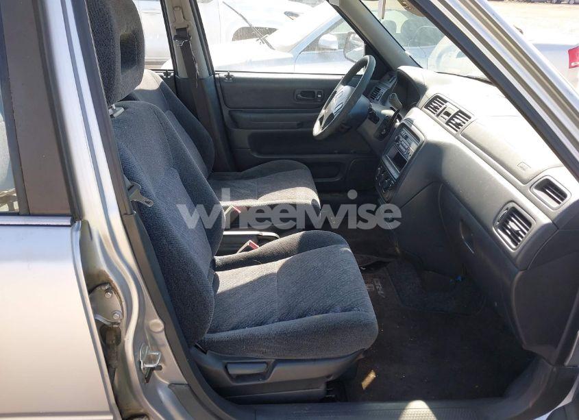 Photo 5 of 2001 Honda Cr-v LX (VIN JHLRD28431S011825)