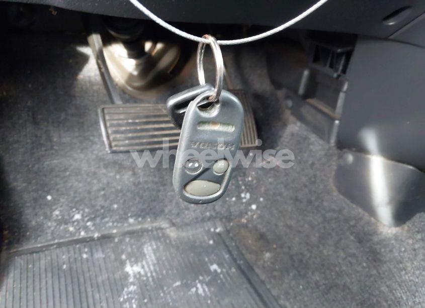 Photo 11 of 2000 Honda Cr-v LX (VIN JHLRD2843YC002532)