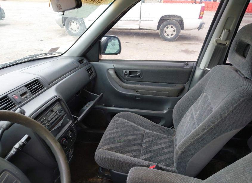 Photo 5 of 2000 Honda Cr-v LX (VIN JHLRD2845YC011877)