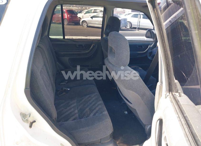 Photo 8 of 2000 Honda Cr-v LX (VIN JHLRD2847YS002264)