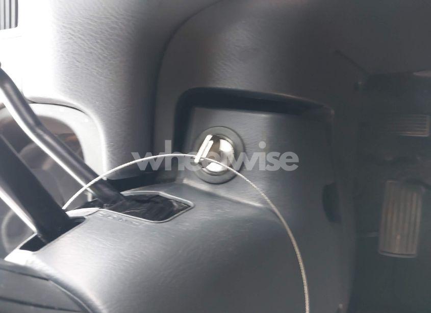 Photo 11 of 2001 Honda Cr-v LX (VIN JHLRD28481S003400)