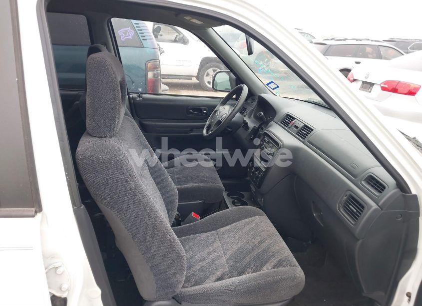 Photo 5 of 2001 Honda Cr-v LX (VIN JHLRD28481S003400)