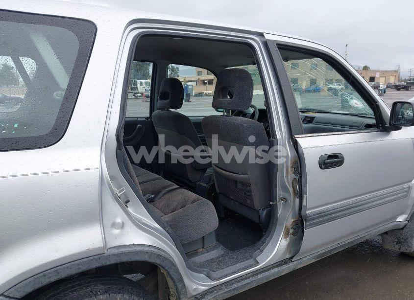 Photo 6 of 2001 Honda Cr-v LX (VIN JHLRD28491S004460)