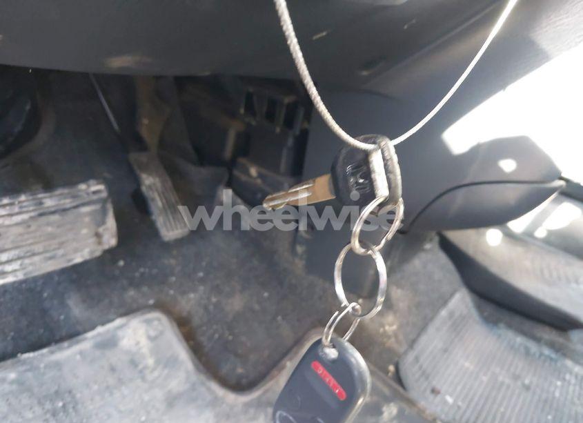 Photo 11 of 2001 Honda Cr-v LX (VIN JHLRD284X1C000752)